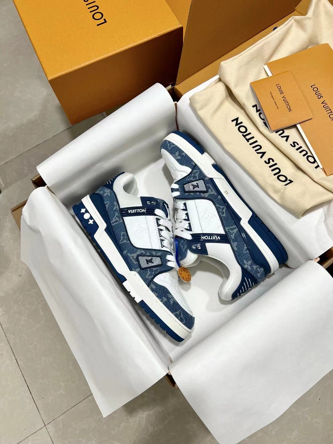 Louis Vuitton Chunky Trainer Sneakers – Blue & White - Image 6