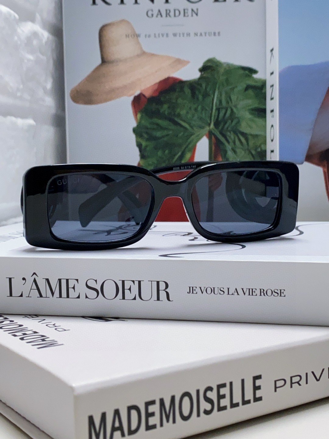 Gucci Slim Rectangular Fashion Sunglasses with beret styling - Image 8