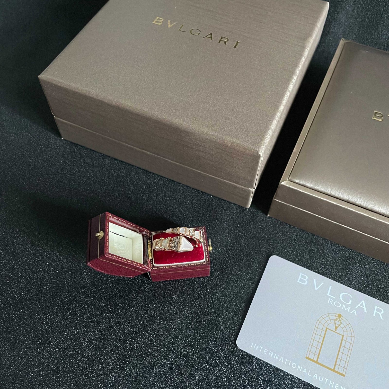 The BVLGARI Sperpenti Viper ring - Image 6