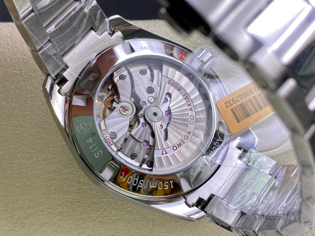 Omega Seamaster Aqua Terra 150M - Image 3