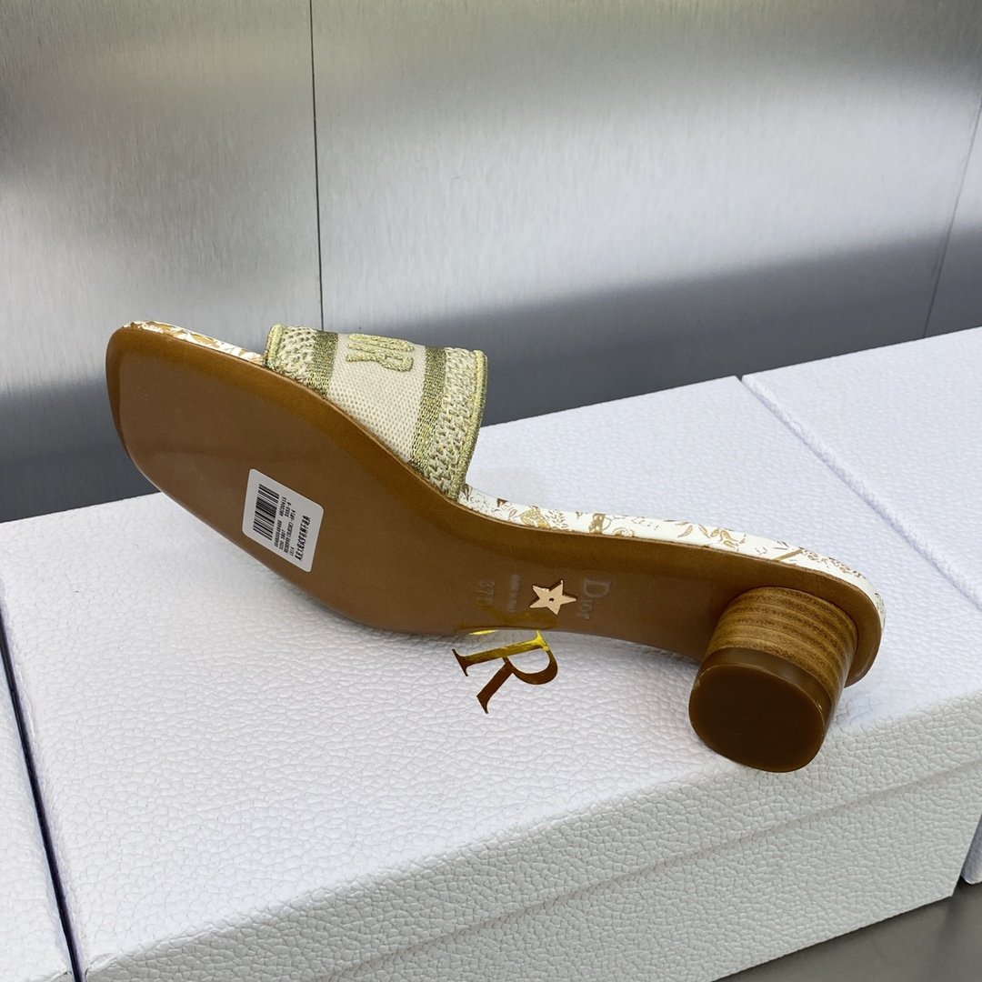 Dior DWAY Embroidered Slide Sandals - Image 2