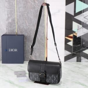 Dior Hit the Road Shoulder Bag