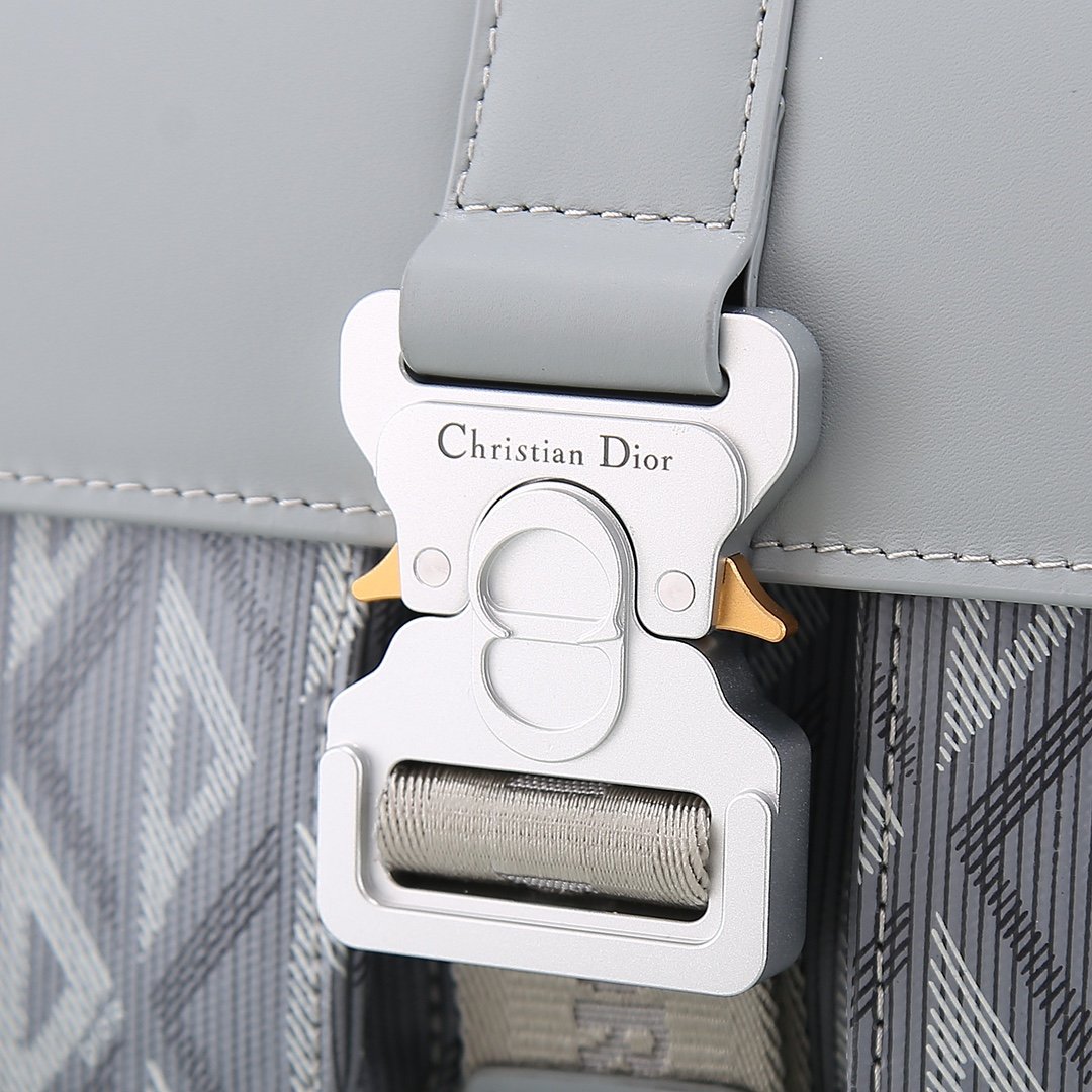 Dior Hit The Road Bag – Grey CD Diamond Canvas - Image 4