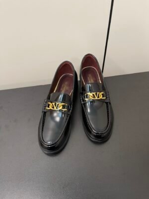 Valentino Garavani VLogo Leather Loafers – Black