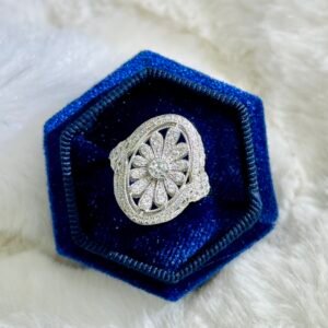 Vintage Daisy Full Diamond Ring