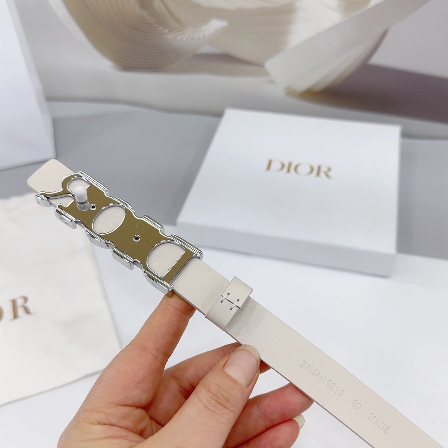 Dior Logo 20mm Belt – Ivory Calfskin Leather (Silver Logo) - Image 2