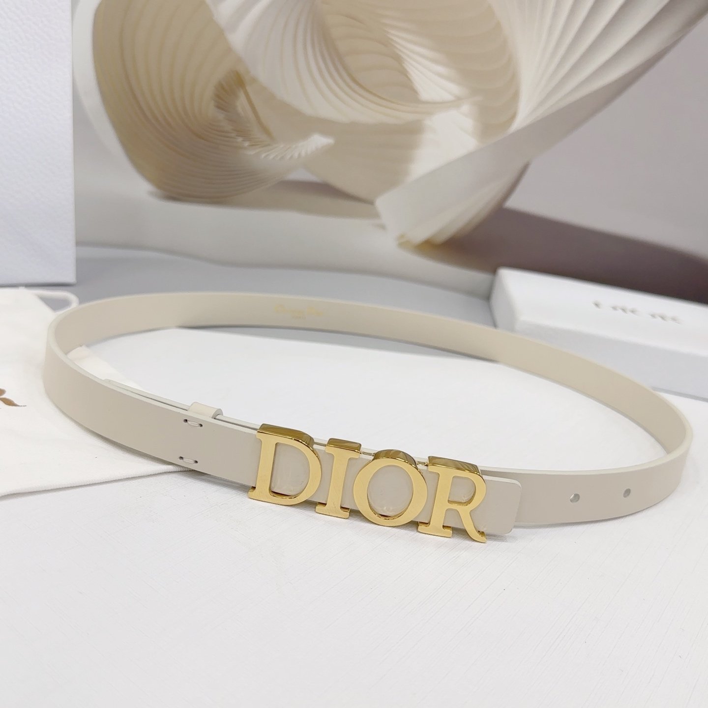 Dior Logo 20mm Belt – Ivory Calfskin Leather (Gold Logo) - Image 10