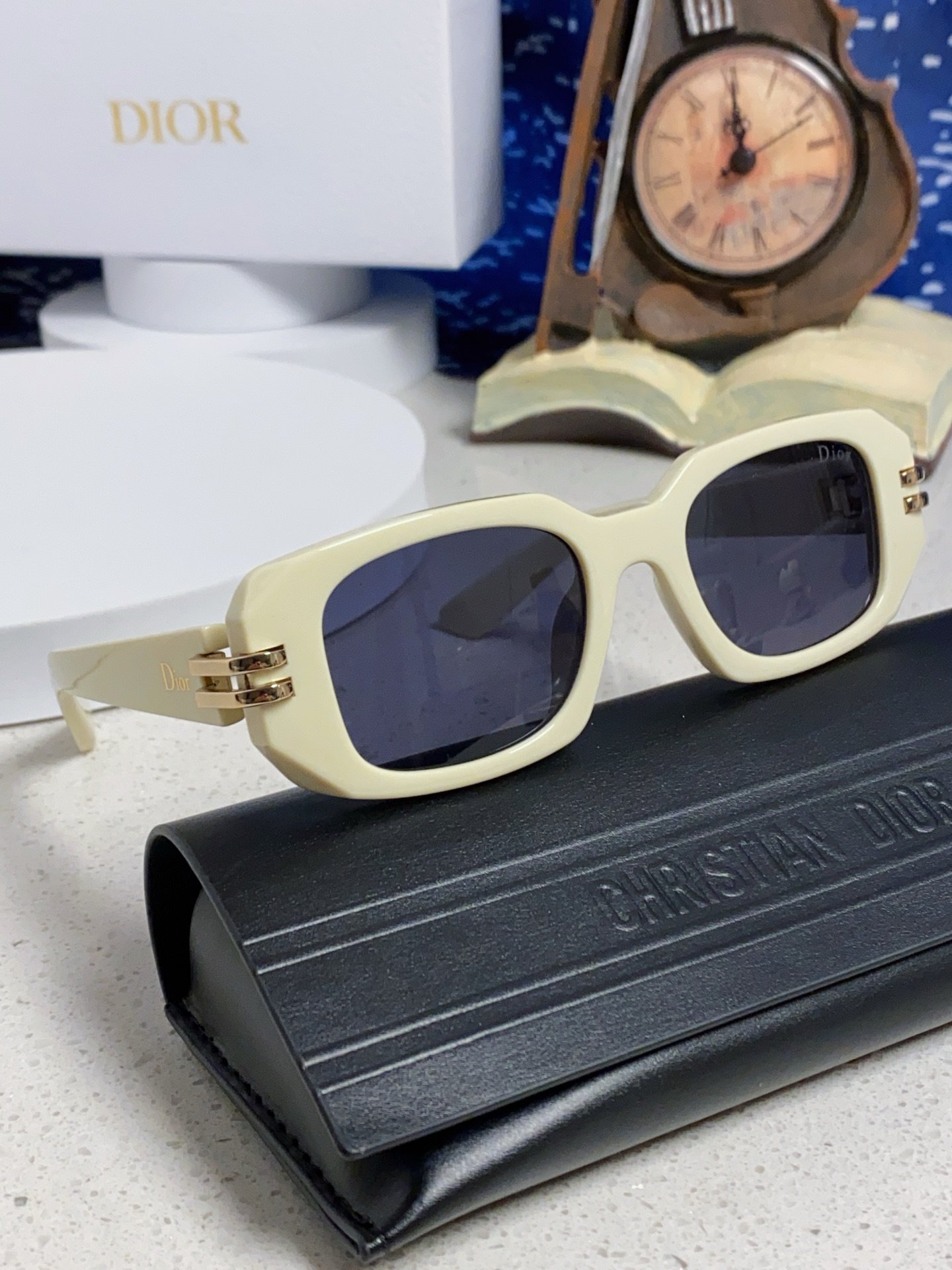 Dior 2025 Square-Frame High-End Sunglasses - Image 4