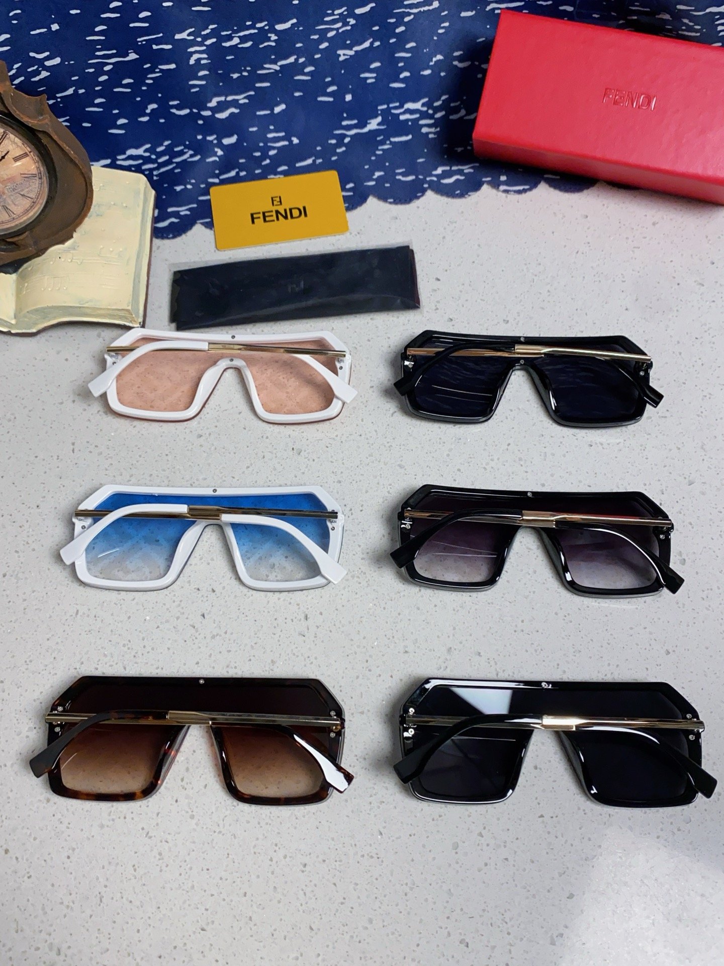 Fendi 2025 Oversized Square-Frame Sunglasses - Image 3