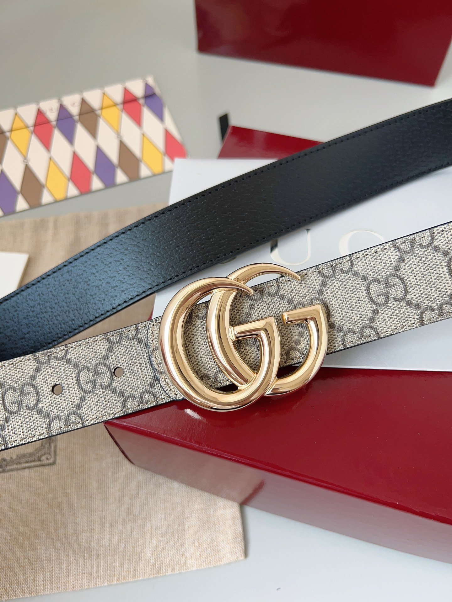 Gucci GG Leather Narrow Reversible Belt with Double G Buckle