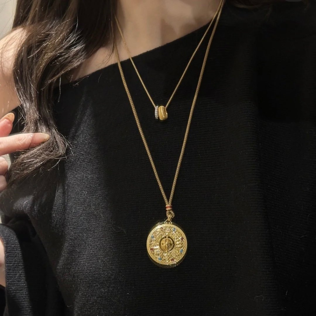 A6742 Double-Ring Gold Pendant Necklace - Image 8