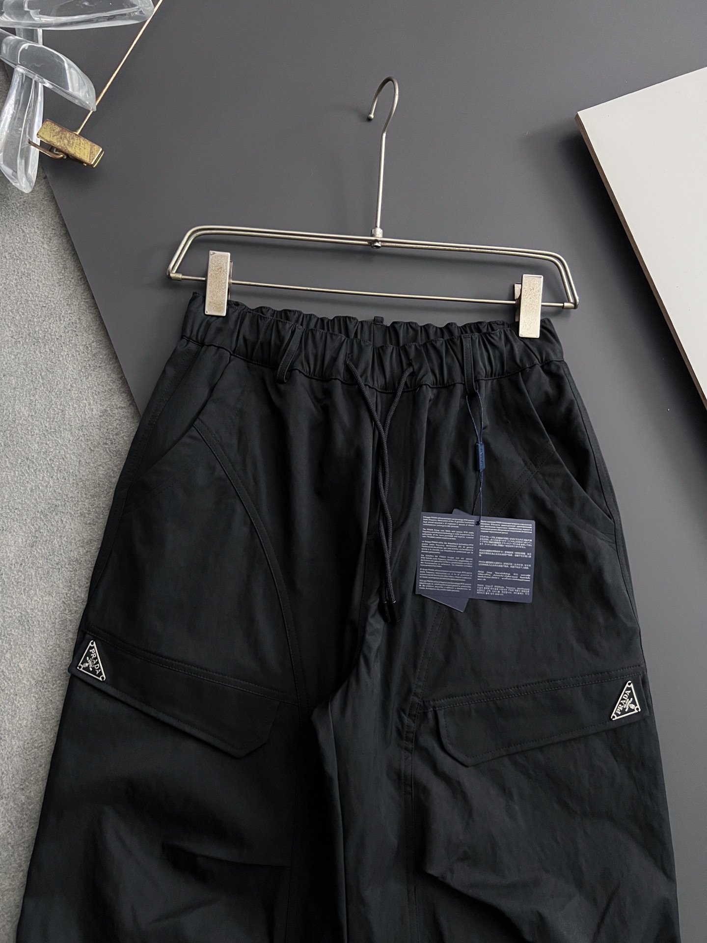 Prada 2025 Straight-Leg Casual Pants – Black - Image 5