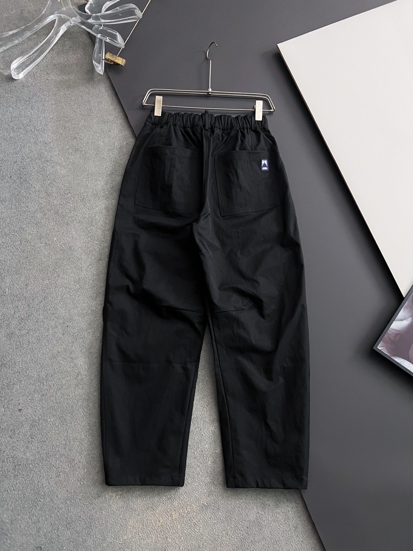 Prada 2025 Straight-Leg Casual Pants – Black - Image 7