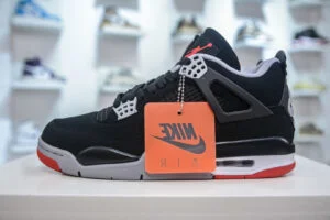 Air Jordan 4 Retro “Black/Red” (Bred)
