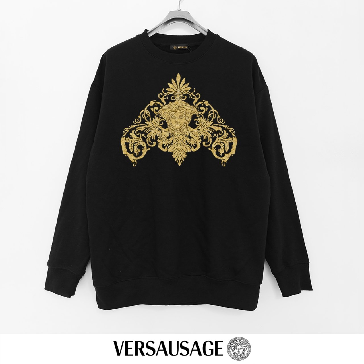 Versace 380g Printed Terry Round Neck Sweatshirt – Black (Gold Baroque Print)