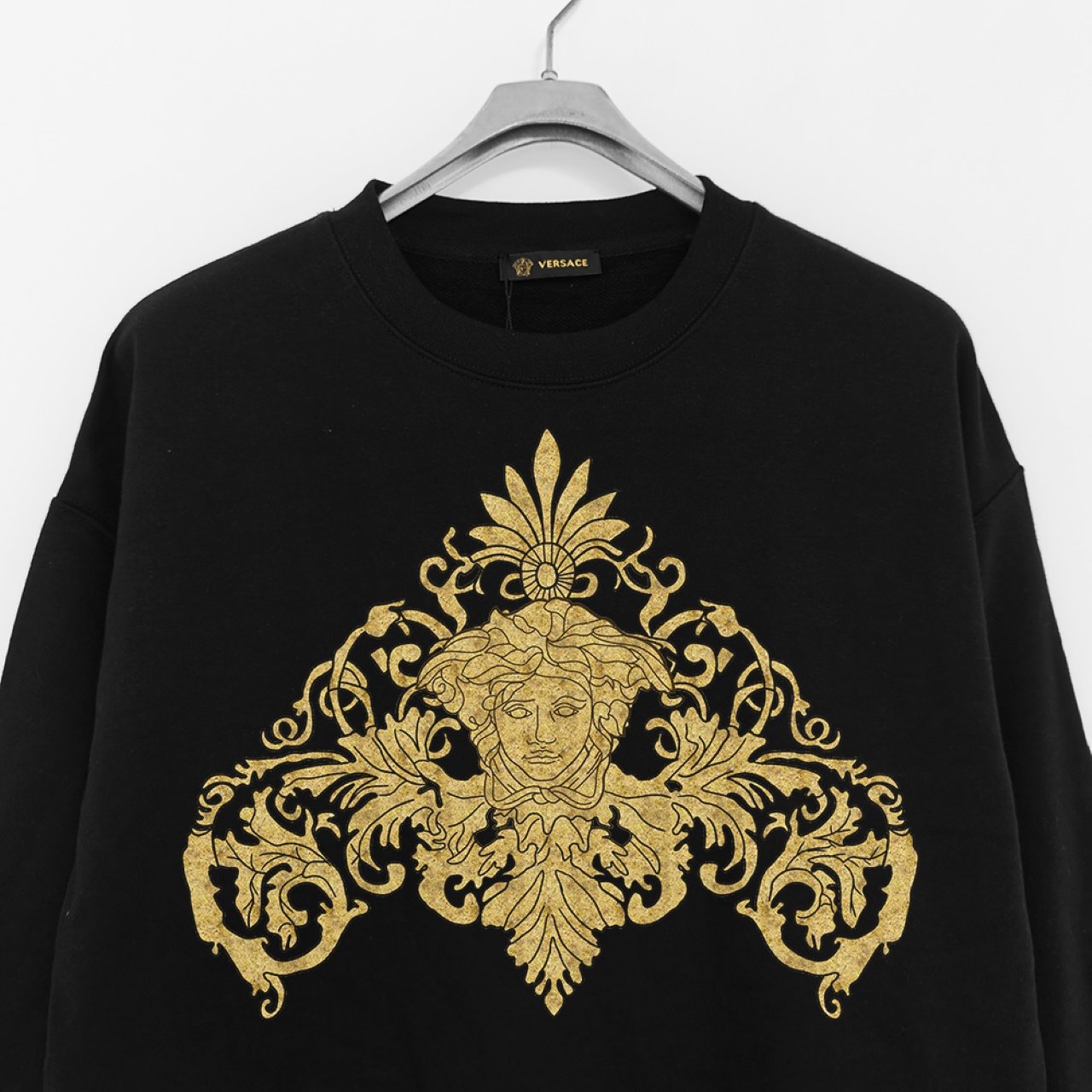 Versace 380g Printed Terry Round Neck Sweatshirt – Black (Gold Baroque Print) - Image 5